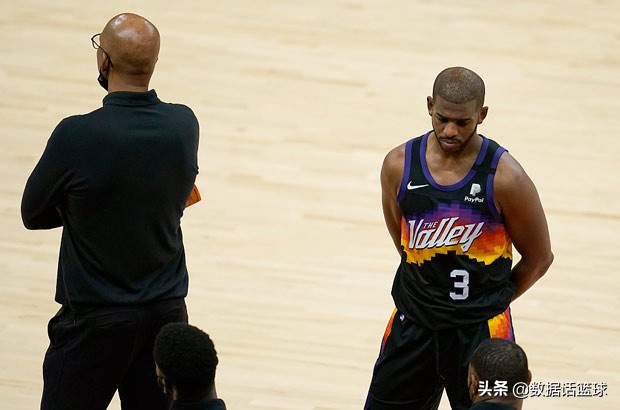 太阳vs雄鹿g5直播在线（太阳2-3雄鹿！布克轰40分，很多人都忽略了一点，他少打了6分钟）