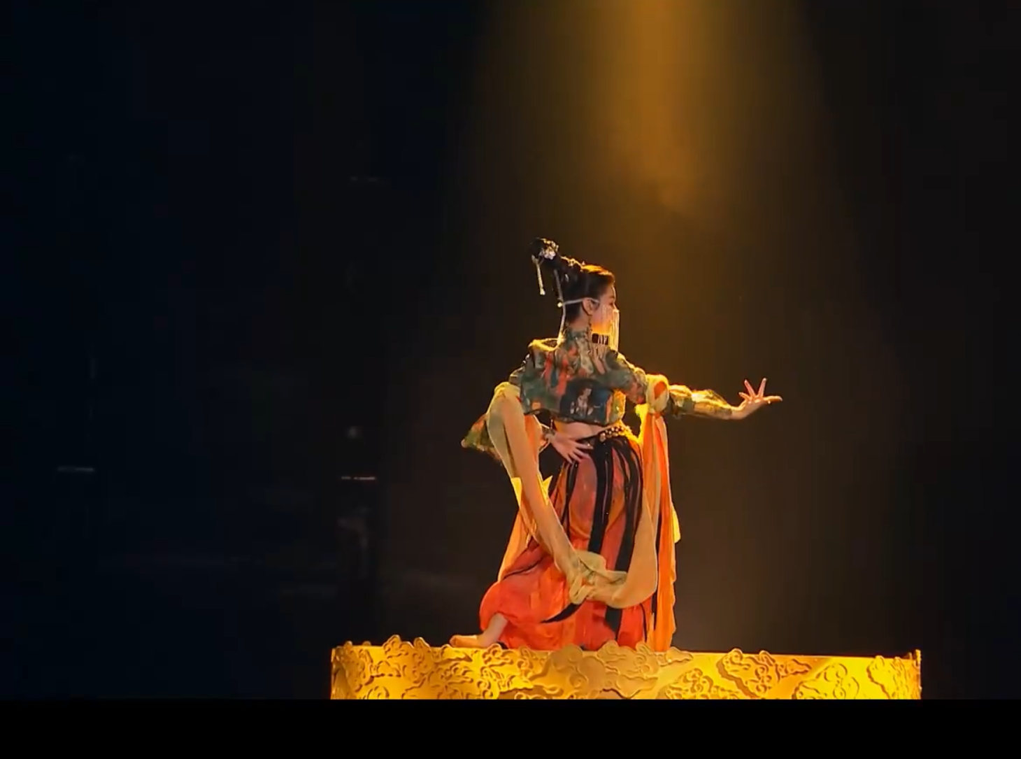 表演什么节目好「年会表演什么节目比较好」