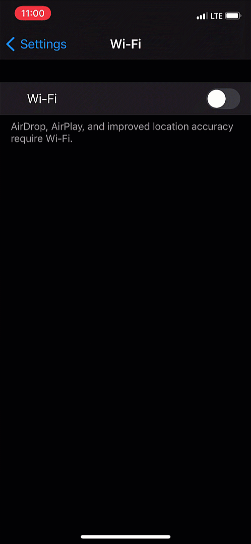 iPhone惊现致命WiFi故障，开启即崩溃，用户无奈求助解决方案