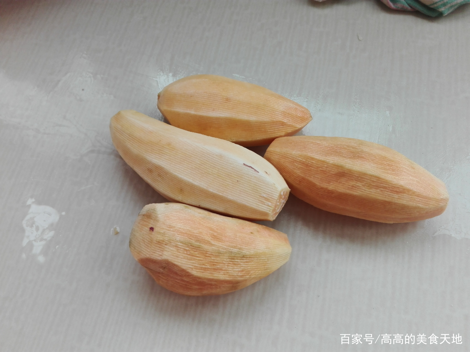 图片[2]-【自制薯片】做法步骤图 不用油炸也酥脆 低脂好吃不怕胖-起舞美食网