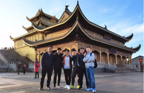 神仙打架！或许，电子科技大学就是最盛产