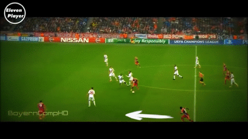 新手踢足球踢哪个位置不怎么会踢（足球位置：踢好边后卫，这是最基础的去理解实战足球的位置）