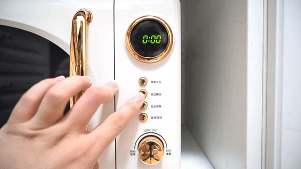 只会微波炉热剩菜？那是你没挖掘出这些宝藏用法