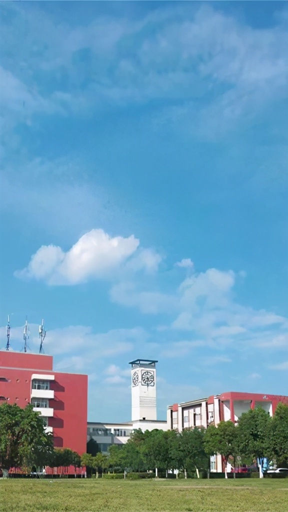 你的理想大学，终于被做成了手机壁纸