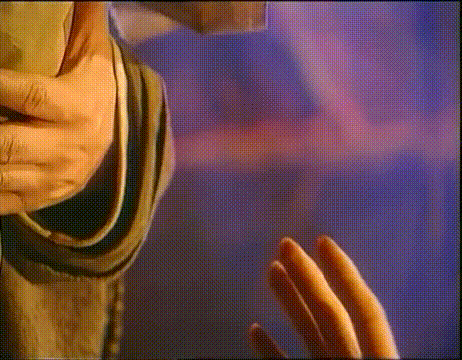 童年武侠偶像剧《侠女闯天关》，武妈但凡年轻点，就没男主的事了