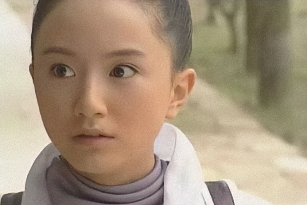 李卫当官cctv二部24集("小公子"李倩的辛酸过往,和她的励志奋斗史)