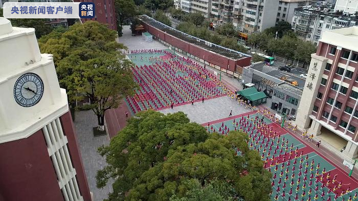 篮球比赛满分多少分(定了！云南中考体育总分100分，音乐美术各20分)