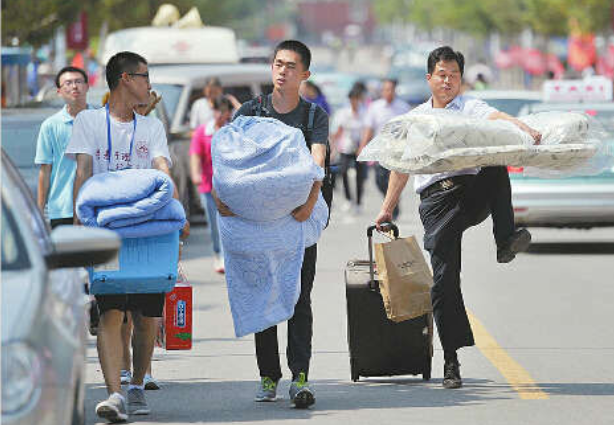 高考后这“一档三证”要准备好，大学报道会需要，千万别不当回事