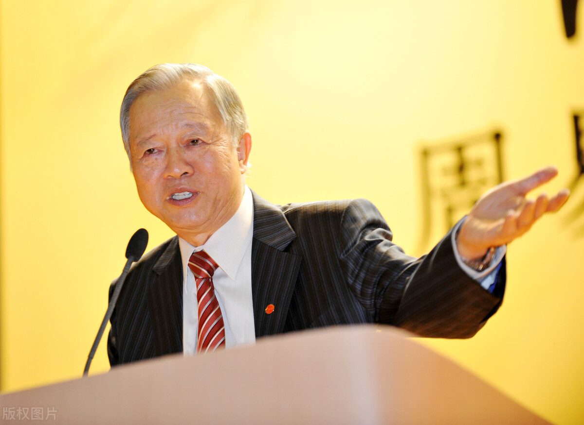 32岁苏炳添是大学副教授？和你盘点关于大学职称的常识，涨知识