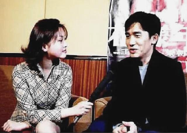 “国民初恋”金莎：和3个男人传绯闻，大骂斯琴格日乐，38岁未婚