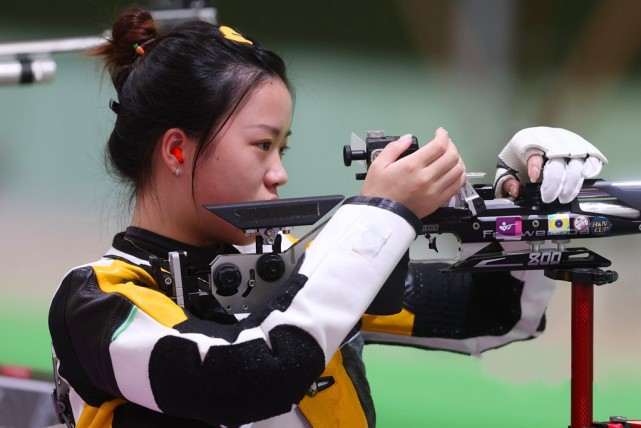 得一块奥运金牌国家奖励多少钱（奥运冠军能获得多少奖金？韩国33万，美国20万，中国厉害了）