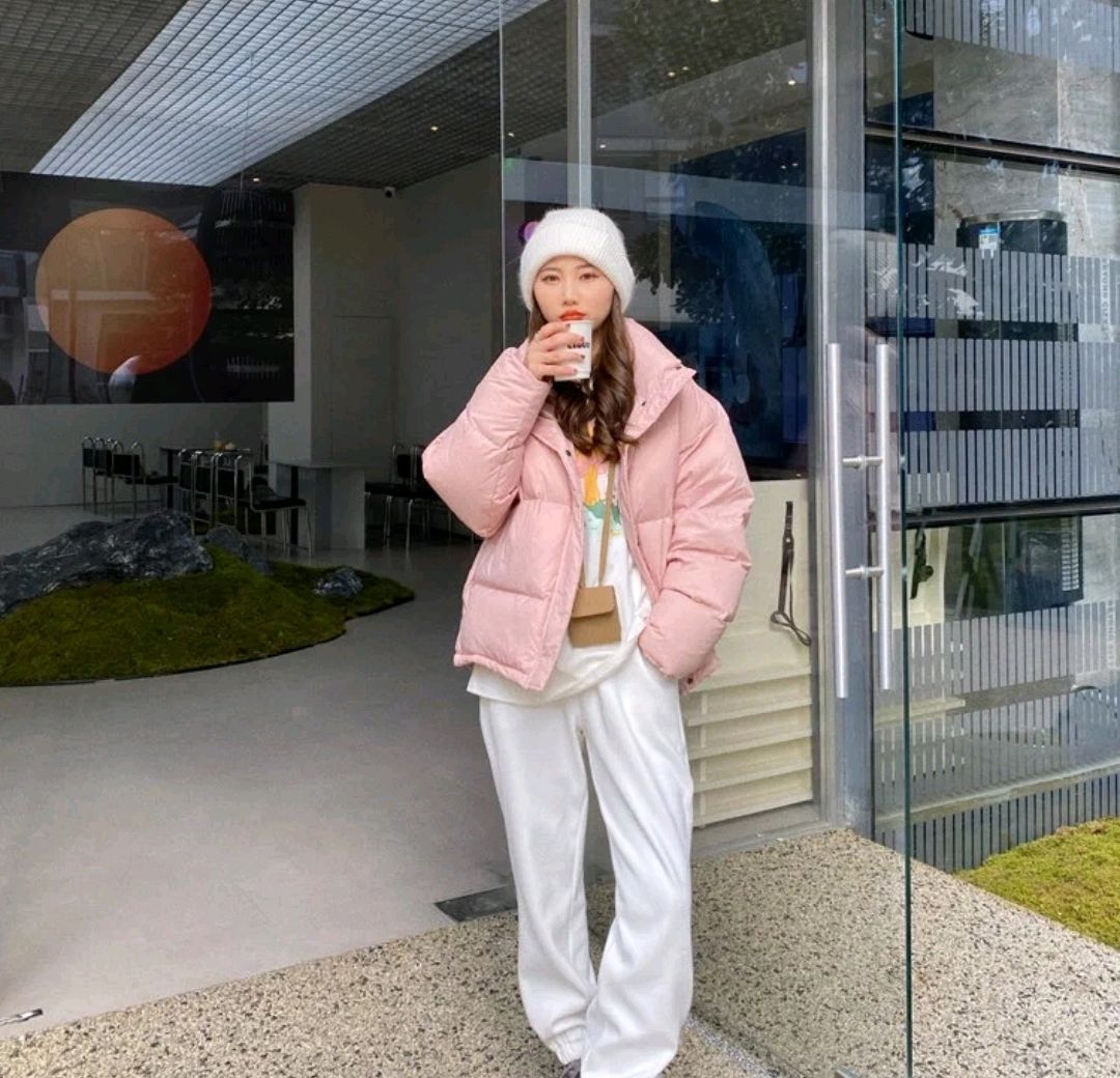 灰色卫裤配什么上衣女秋冬(灰色卫裤配什么上衣女) 第7张