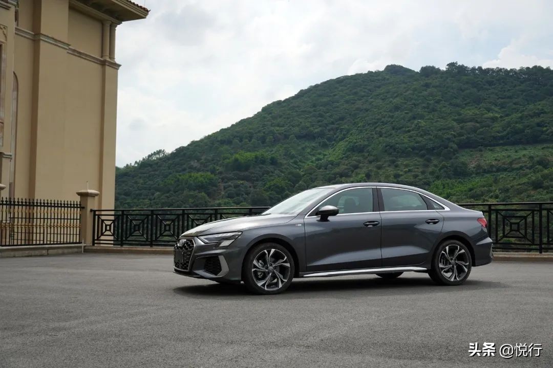 悦驾 | 奶油小生 奥迪A3L 2021款Limousine 35 TFSI豪华运动型