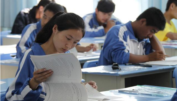 高中分班没进“尖子班”，就“无缘”名牌大学了？看班主任怎么说