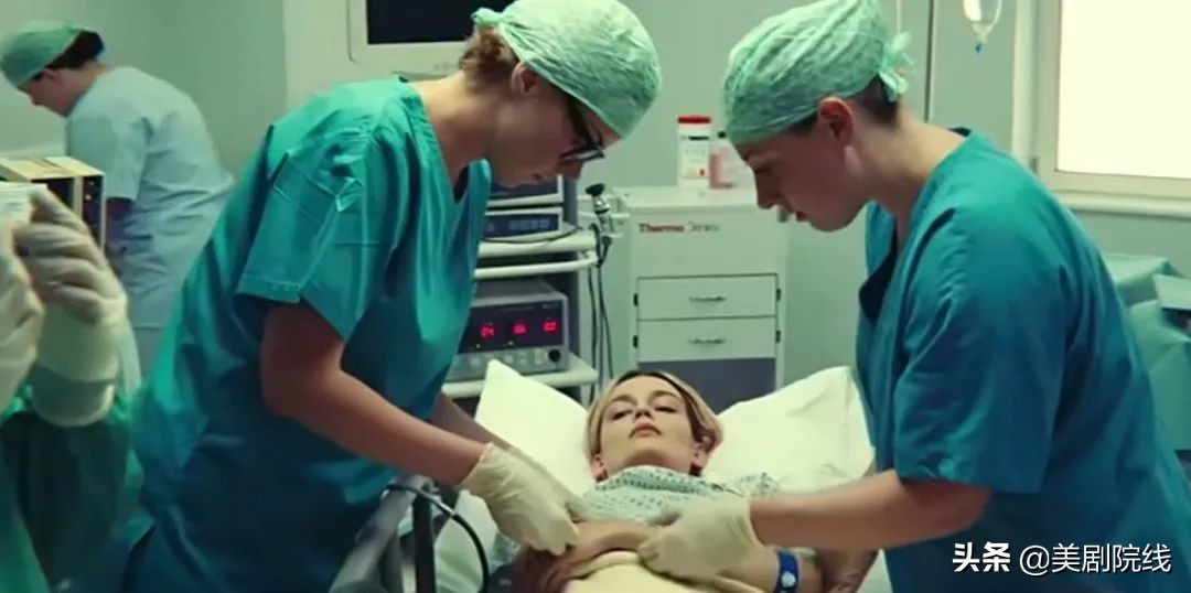 豆瓣9.4分钟，Netflix的顶级王牌电视剧终于开始了