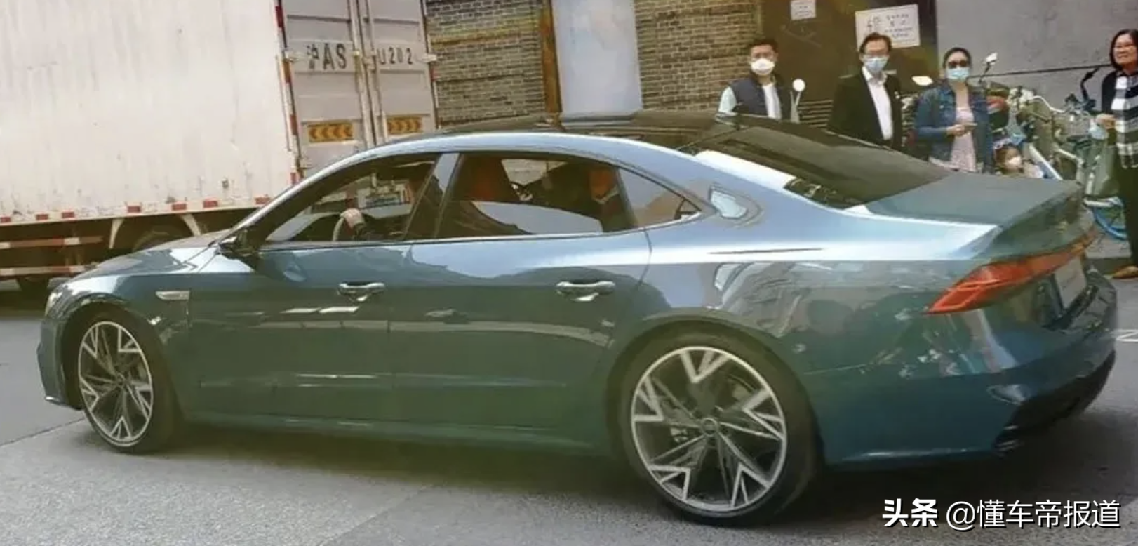 新车 | 售价比A6L高多少？上汽奥迪国产A7L四大看点解析