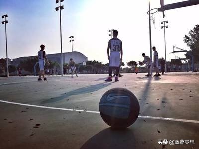 为什么男孩那么喜欢看nba(男人为什么喜欢打篮球)