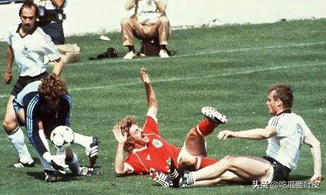 1982年世界杯赛果（世界杯小历史，1982年世界杯第二小组，德国足球的污点与耻辱？）