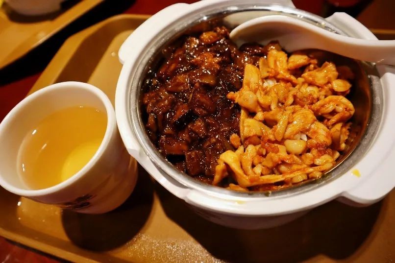 6米长蛋糕“免费”赠送！东北这所“吃饭”大学火了