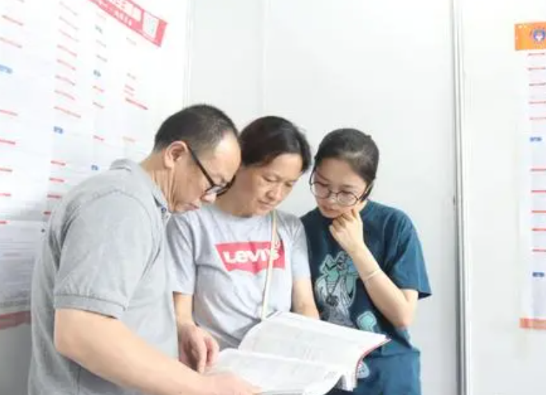 这4所高校非211大学，却拥有顶尖级专业，考上用人单位抢着要