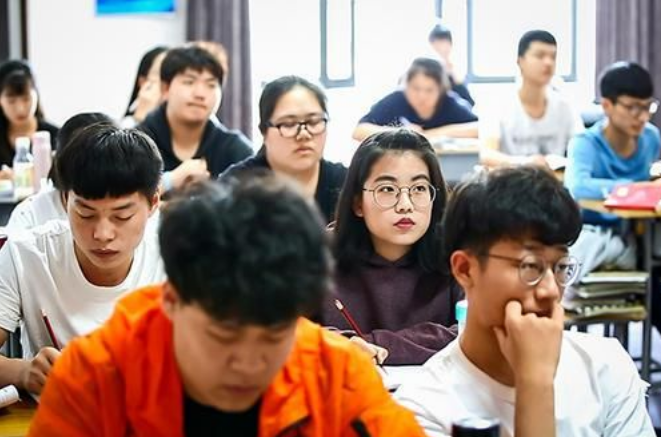 上海有4所臭名昭著的野鸡大学，名字很高大上，毕业证形同废纸