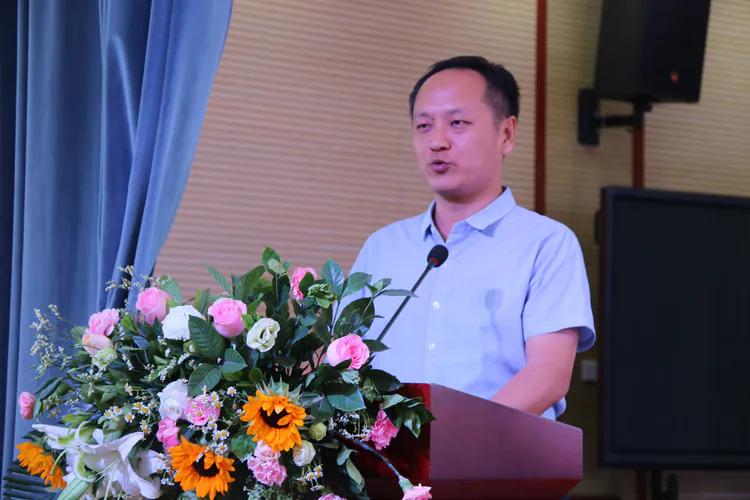 赤峰市教职工主题征文和学生手抄报评比活动暨第26届“文苑杯”