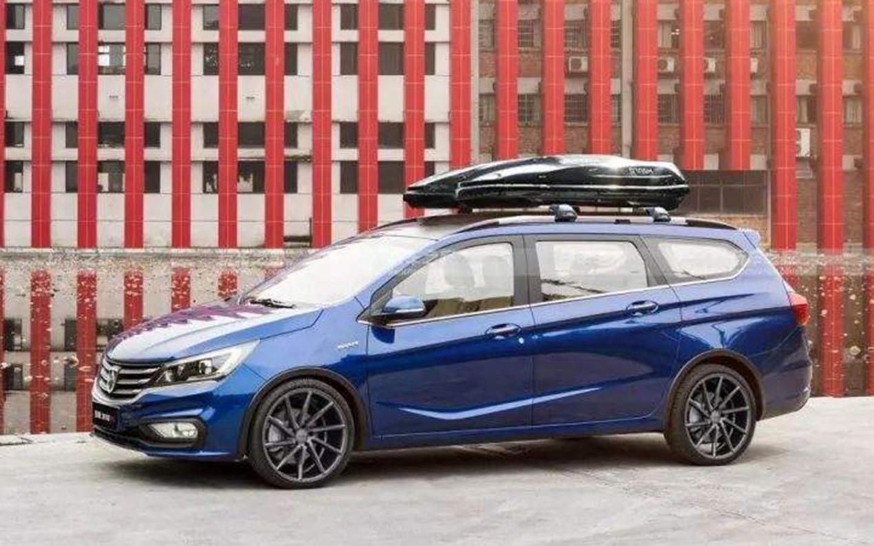 圆老百姓旅行车梦！310W卖4.28万，主打手动，后座可拉货，买不？