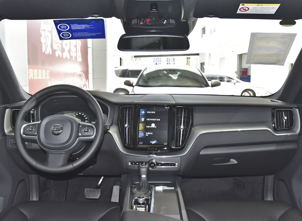 低调豪华的中型SUV，沃尔沃XC60好不好？值得购买吗？