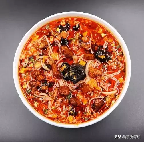 中国“最好吃”的10所高校食堂！南大辣子鸡、同济糖醋排骨...