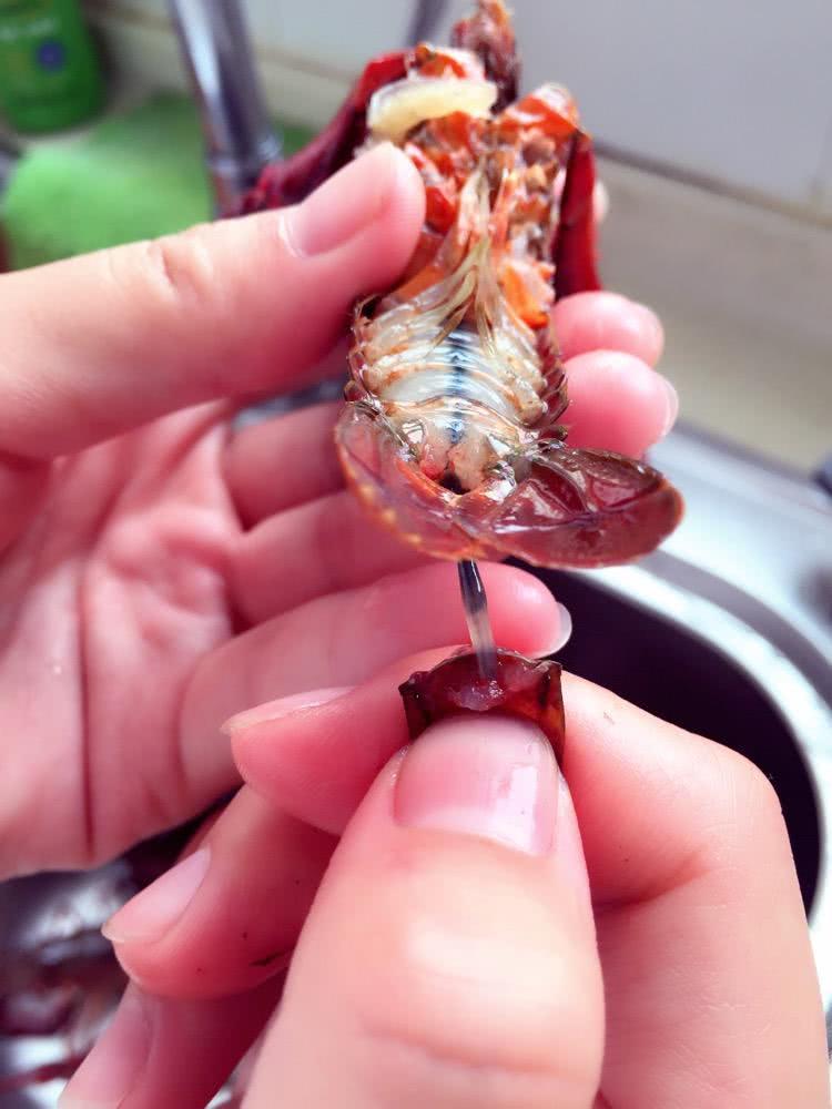 小龙虾的做法大全家常做法(小龙虾你想怎么吃？九种最详细的家常做法分享给你)-第4张图片-蝶芒网