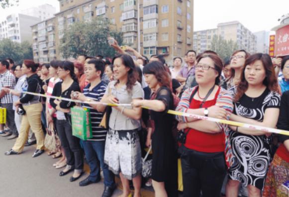 重庆一男生高考638分，不填志愿反倒选复读，最后考了多少分