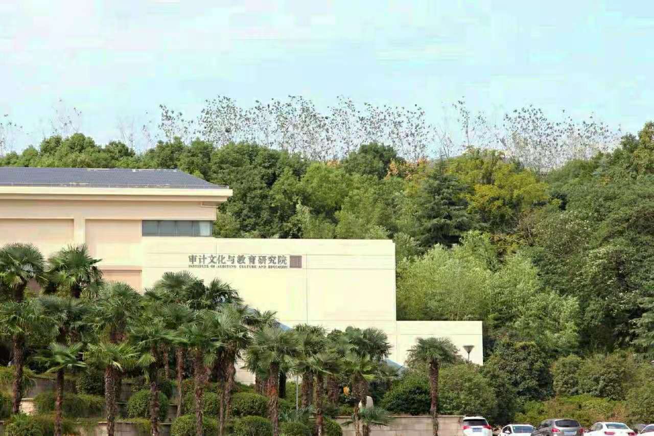 江苏一所“双非”高校，竟得到各省青睐，选调生享受985的待遇