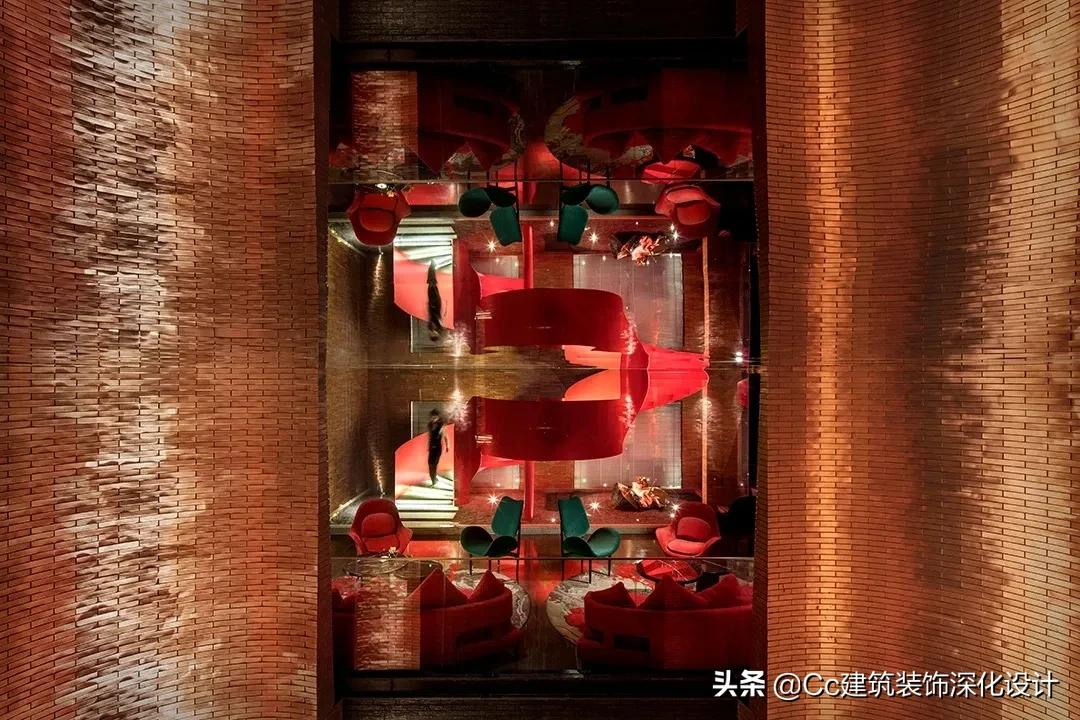 「材料」明明是块瓷砖却有着金属的光泽和质感!太飒了