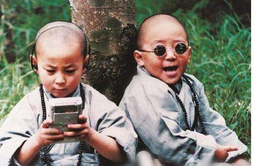 呆萌酷男(李连杰接班人,笑林小子释小龙:2岁习武5岁成名,32岁"无人知"