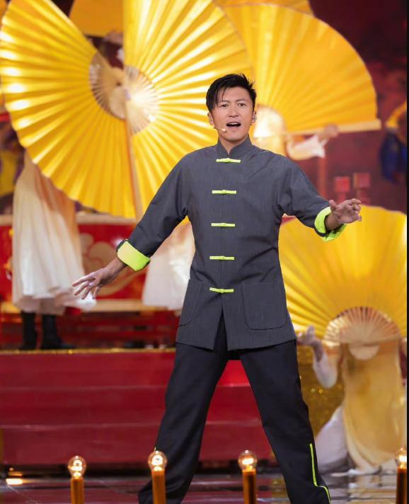 五首慷慨激昂的香港爱国歌曲，每一首都震撼人心，你最喜欢哪一首