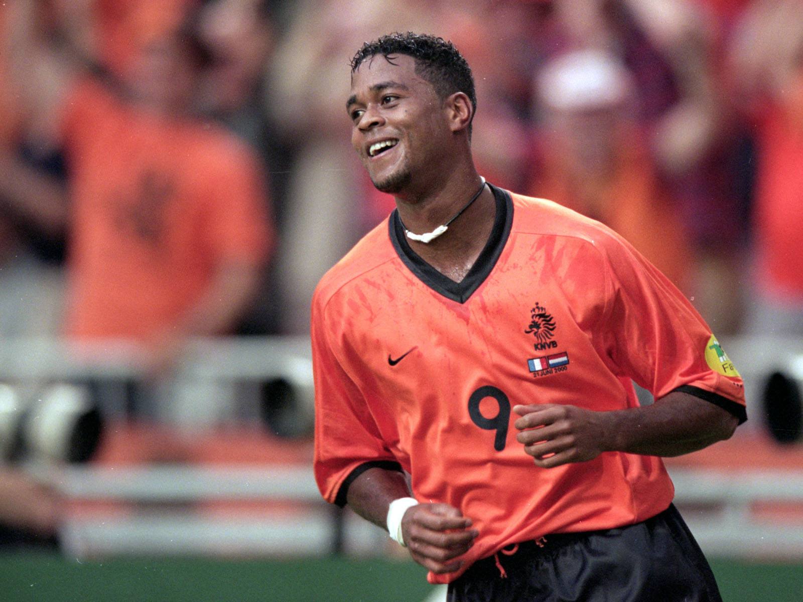 皮波可以走范尼路线（盘点“外星人”罗纳尔多同时代最接近他的十大超级前锋）