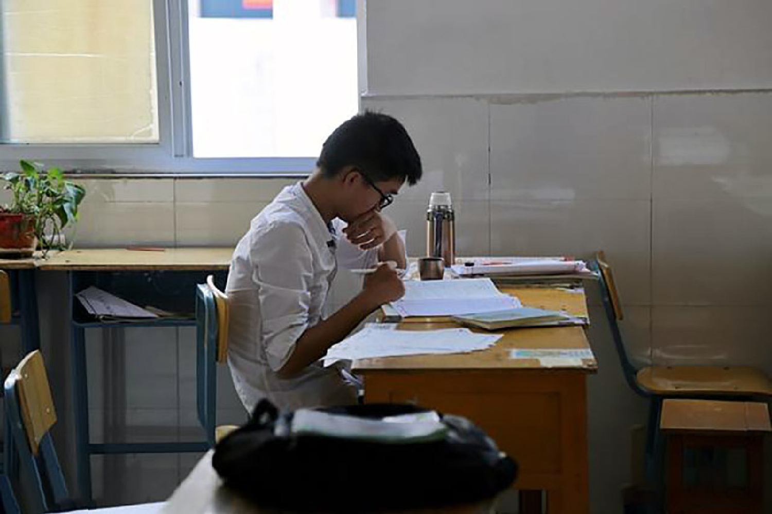 高考后不再允许复读？学生发挥不佳只能认命？官方回应来了