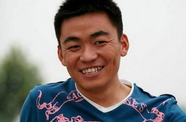 “美艳娇妻”马蓉，千万阔太不做非要“作死”，如今狼狈不堪