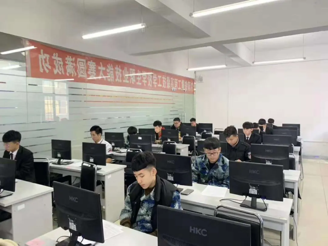 线上看校园 || 带您走进哈尔滨铁建工程高级技工学校