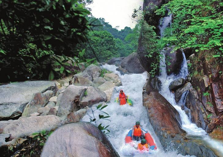 贵阳旅游攻略必玩的景点 贵州旅游十大景点排名-小螳螂百科网