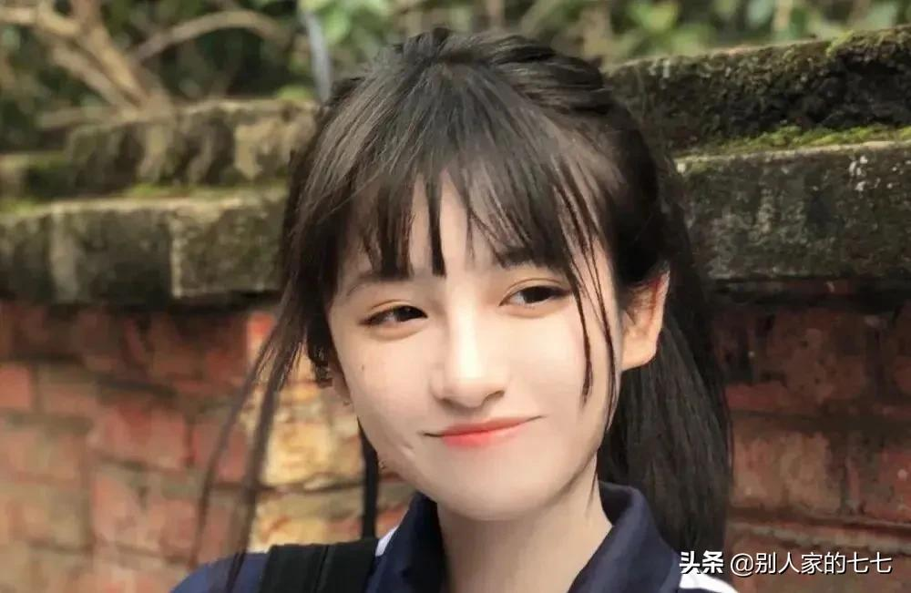 一个男人害怕“失去你”,才会发这3句话给你,不爱做不到如此