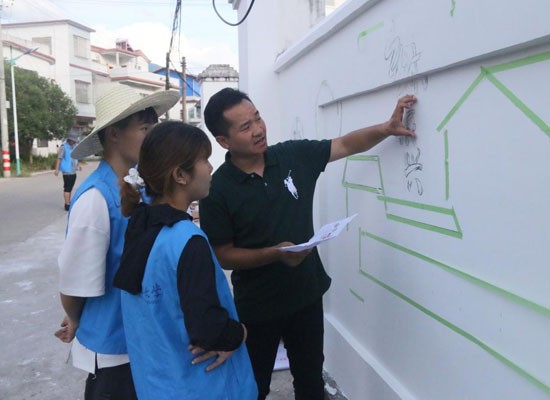 被人民网、人民日报连续多次“点名”！广西一高校“霸气走红”