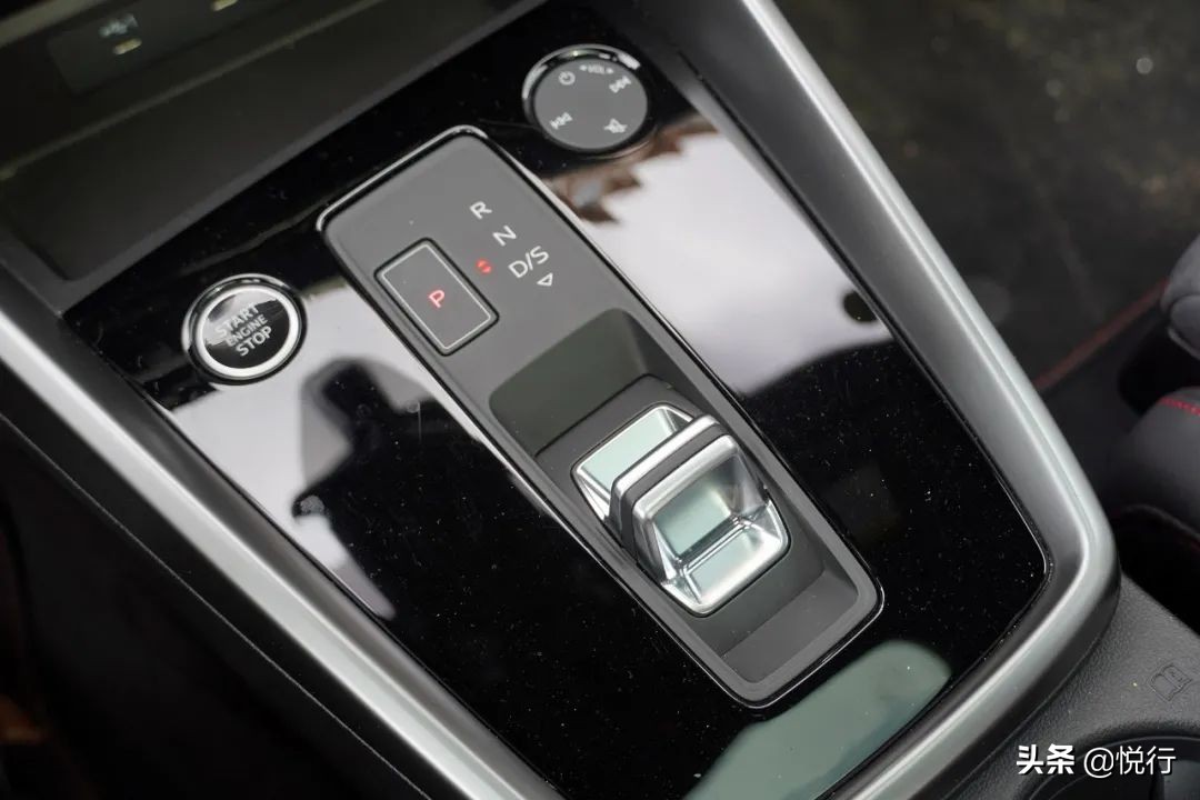 悦驾 | 奶油小生 奥迪A3L 2021款Limousine 35 TFSI豪华运动型