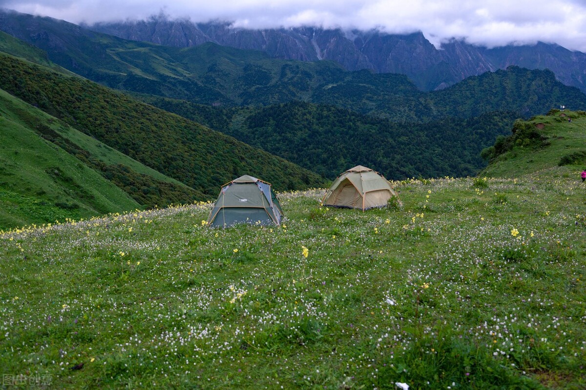 国家地理评出的中国十大“非著名”山峰，人少景美故事多