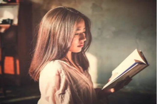 从大一到大四的变化有多大？大学生晒生活照，男生变化更大