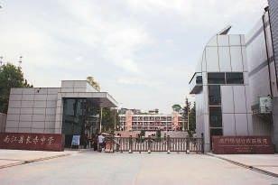 四川巴中实力超绝的四所高中，成都绵阳太强势，本土高中太难了