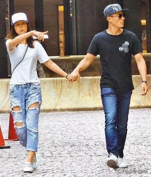 记得“天涯四美”吗?两美演新剧,霍建华发福不敢认,46岁的最拼