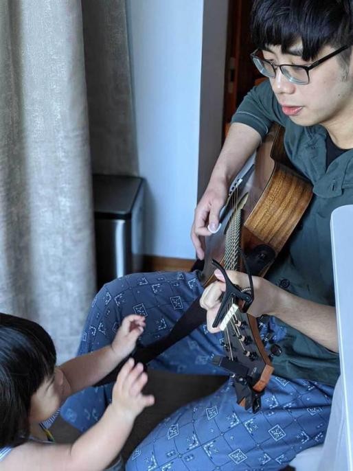 辛奇隆：東北小伙18歲入哈佛，何鴻燊陪嫁14億，將28歲愛女嫁他