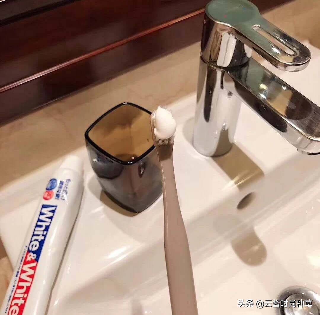 牙膏买对不买贵！4款口碑好的牙膏，佳洁士、狮王上榜，你用哪个