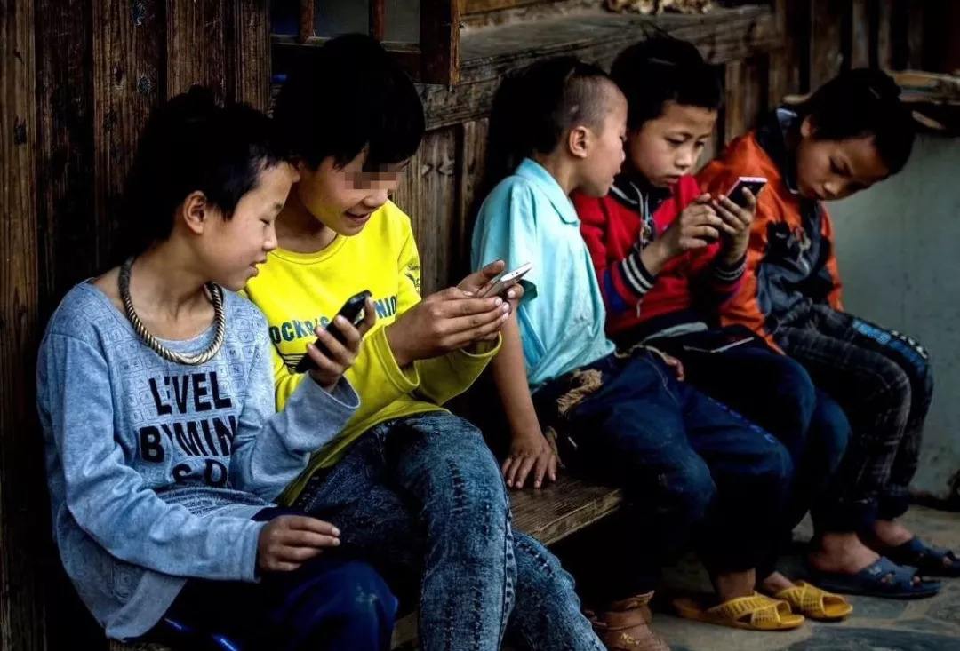 打赏主播、约见网友被强奸 帮帮被